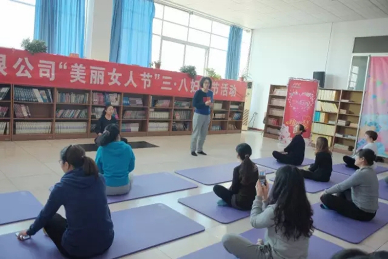 3月8號女神節，祝女神們節日快樂！